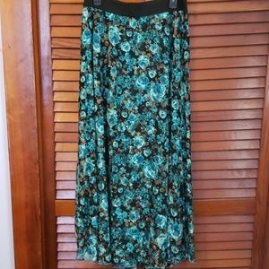 L LLR Floor length lace skirt